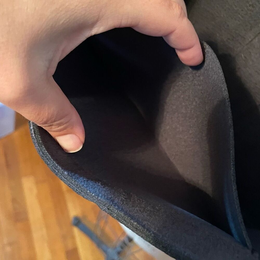 VINCE CAMUTO | black gray stripe laptop bag NWOT - Picture 3 of 7